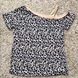 Off the shoulder leopard print shirt